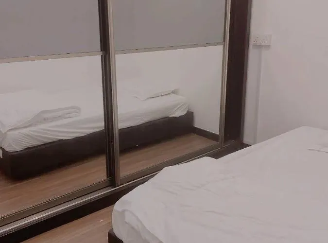 Livable Homestay Ijm